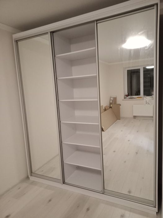 Збирання меблів: Кухні, шафи купе, комоди, столи,  тумби...