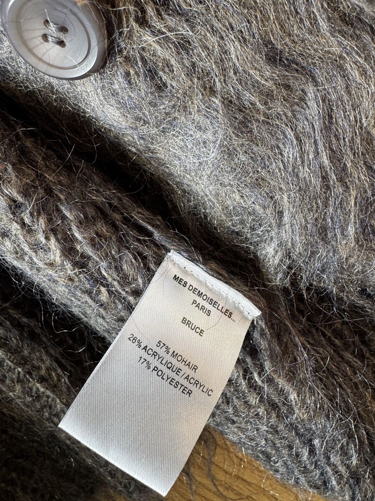 Moherowy Sweter zapinany na guzik
