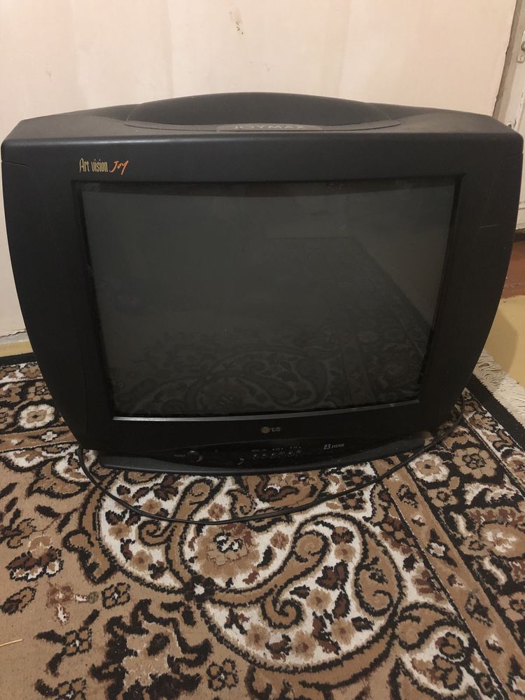 Продам 2 робочих телевізора