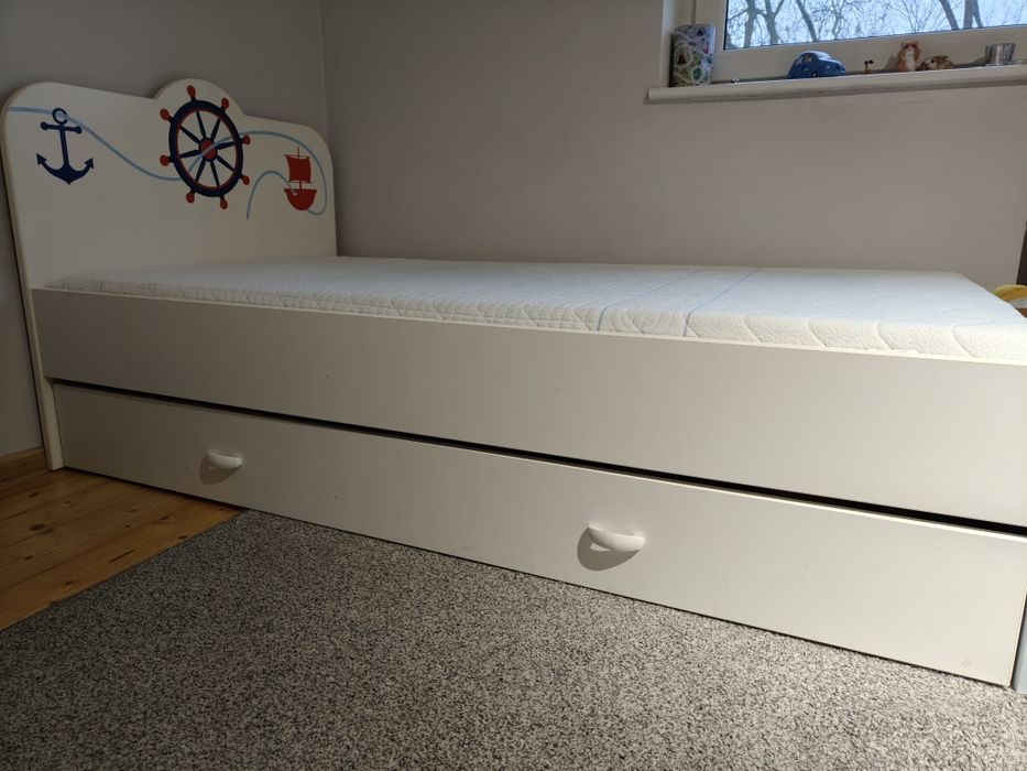 Meblik Pirate (łóżko, szafa, regał mały i duży)