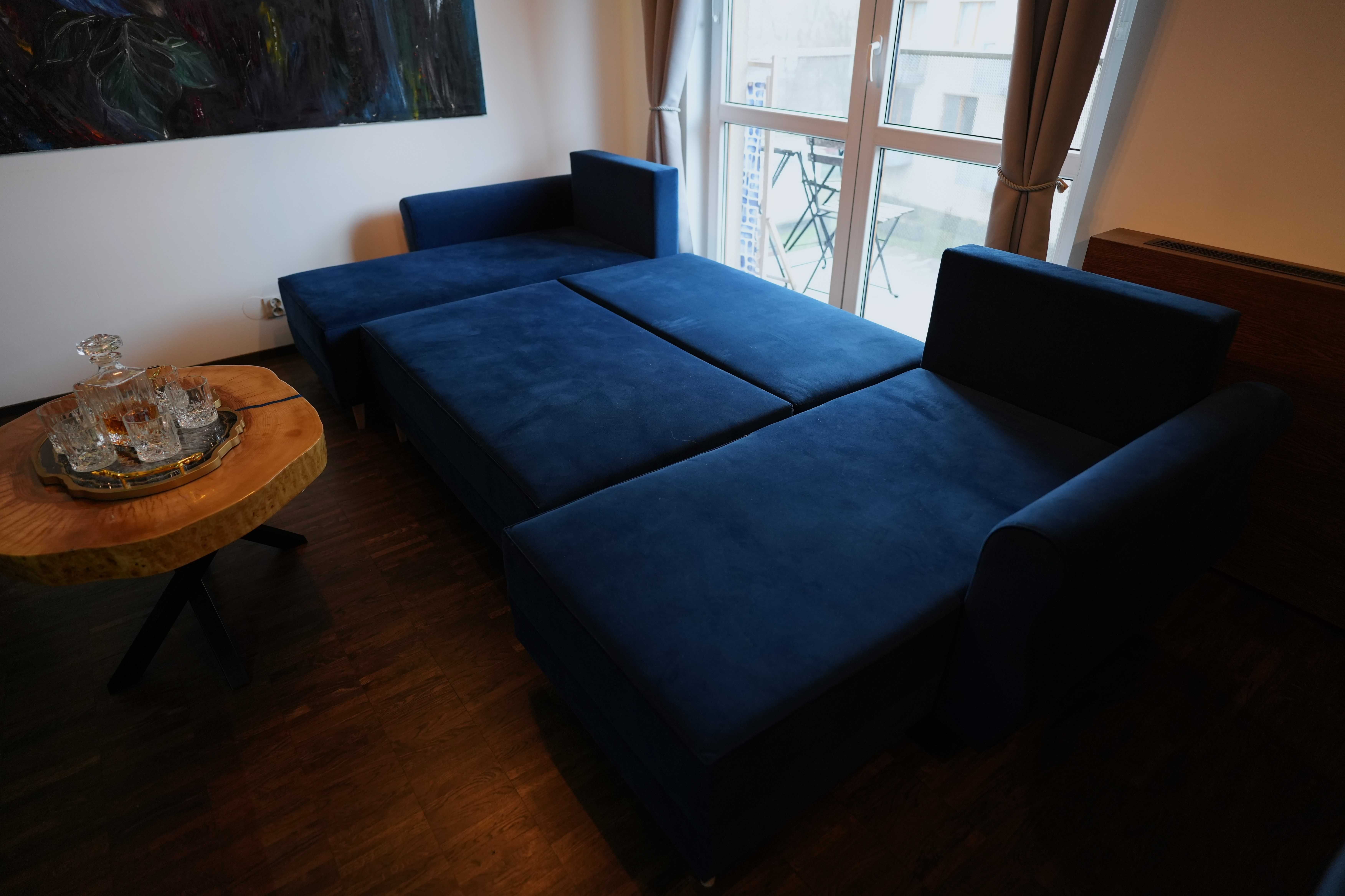 Elegancka sofa rozkładana z funkcją spania - stan idealny jak nowa.