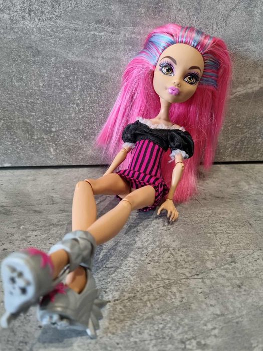 Lalka Monster High Howleen Wolf Creepateria Upiorna Stołówka