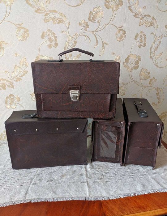 Валіза портфель чемодан архівний для паперів документів