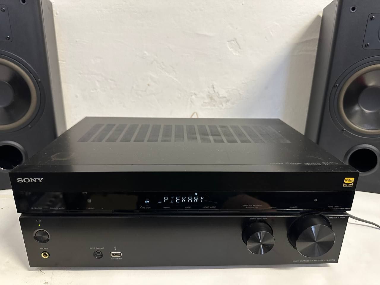 7.2 Amplituner Sony STR-DH750,  Bluetooth , 4K UHD, Kino Domowe