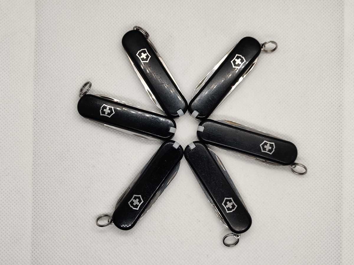 Victorinox Classic SD czarny scyzoryk
