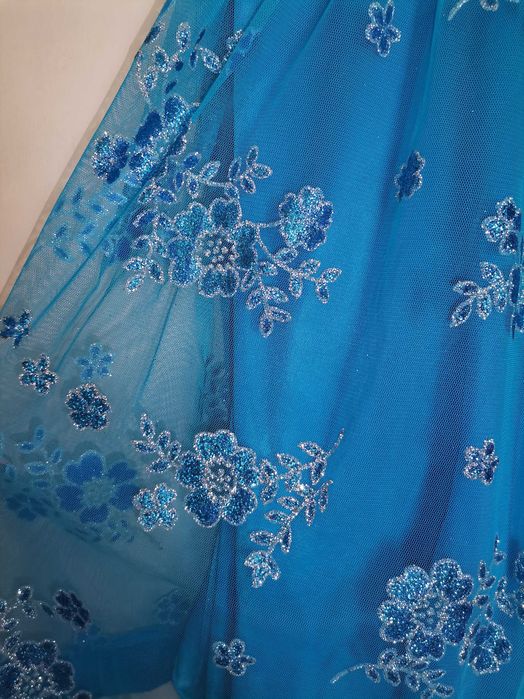 Нарядный сарафан для девочек возрастом 11-13 лет