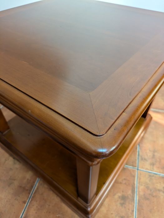 Mesa de Apoio Cerejeira