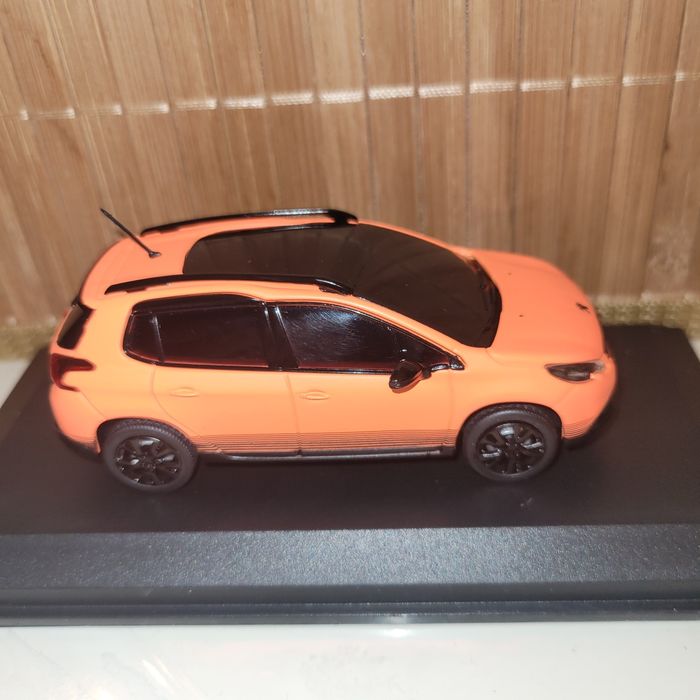 Carro miniatura Peugeot