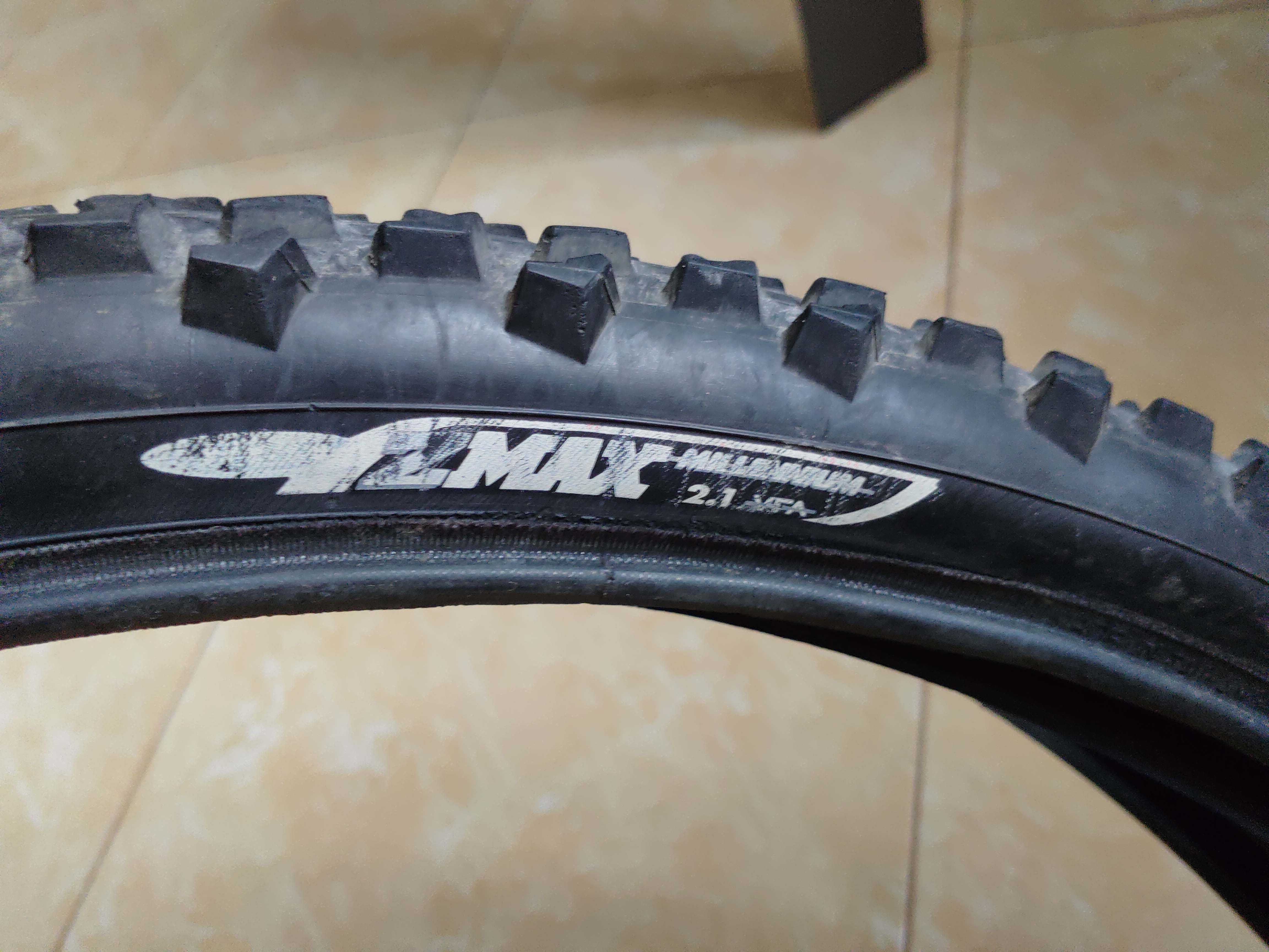 Пара велосипедных покрышек Ritchey Z-MAX 26"/2,1