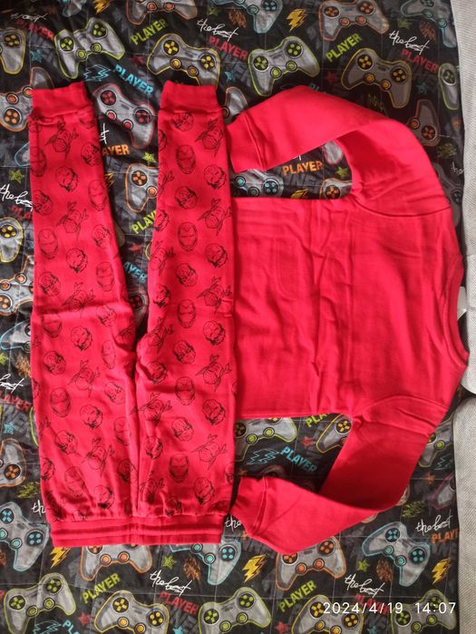 Dres chłopięcy Marvel 128 Nowy