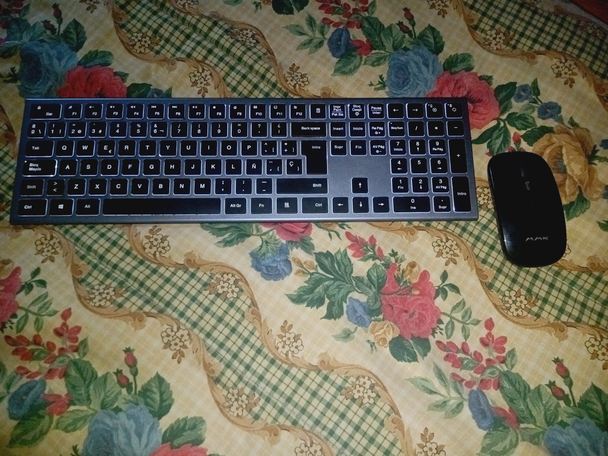 Teclado +rato Bluetooth