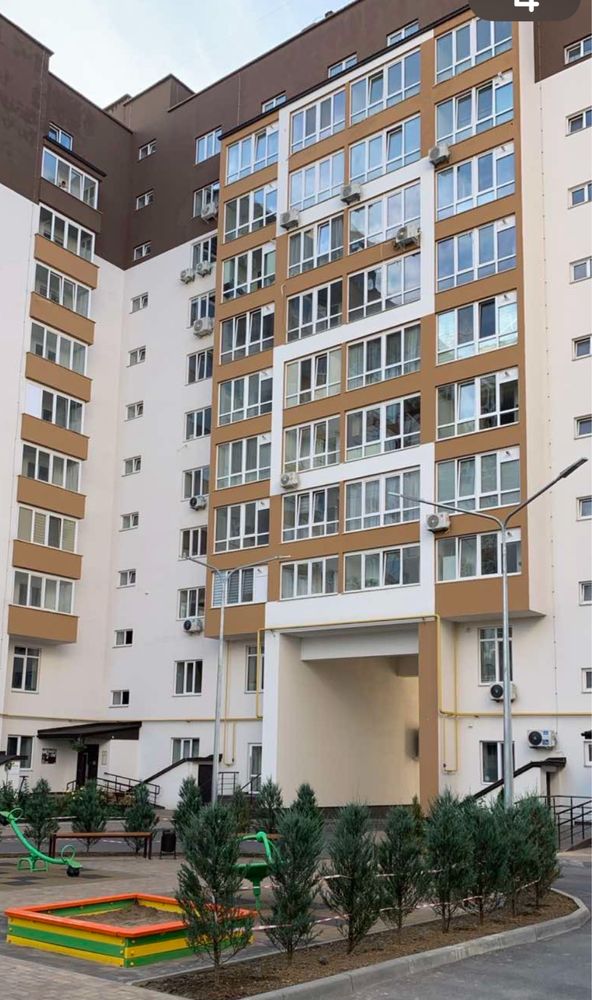 Власник 1 кімнатна Вишенька пр.Юності