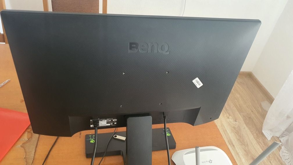 Монитор benq qw 2480