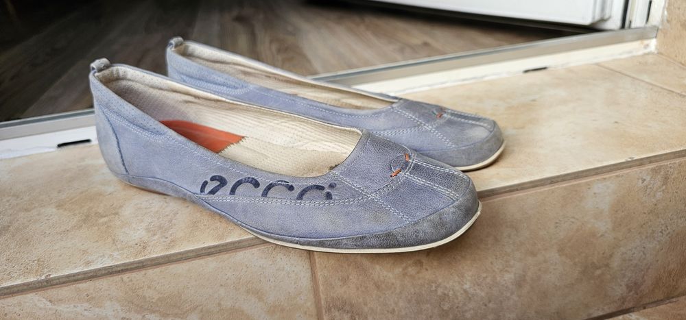 ECCO baleriny skórzane damskie rozmiar 39 wkładka 25cm używane