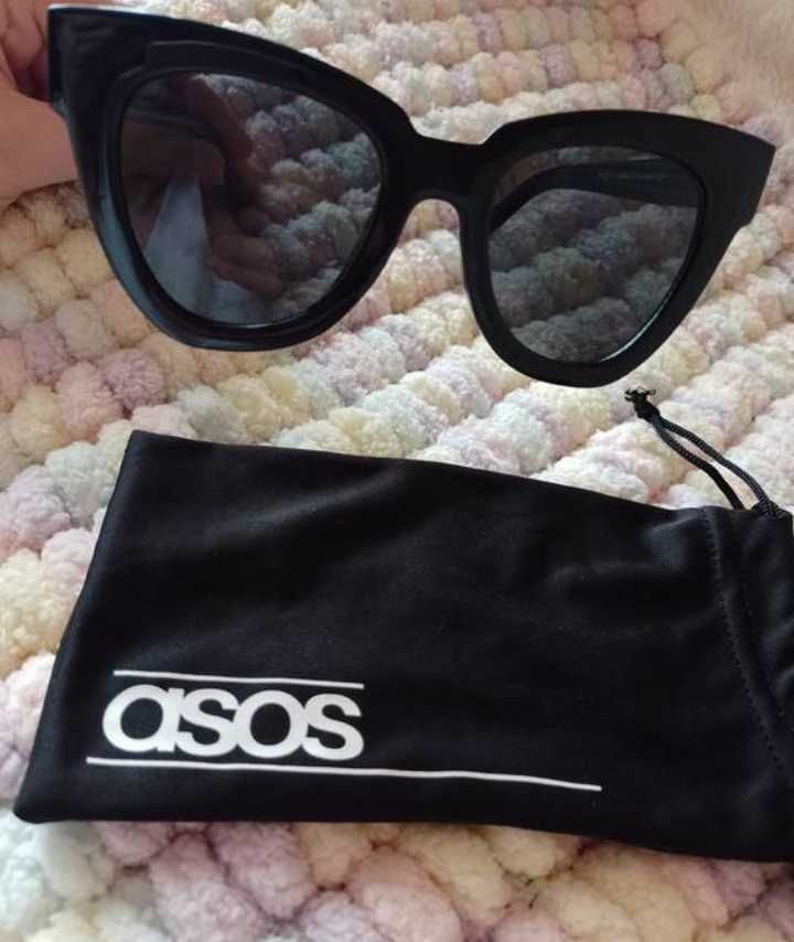 ASOS/Czarne okulary przeciwsłoneczne w Etui, kocie oczy, NOWE