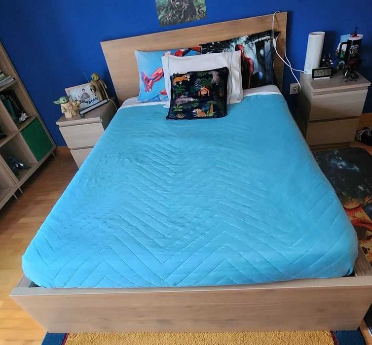 Cama de casal IKEA MALM barata