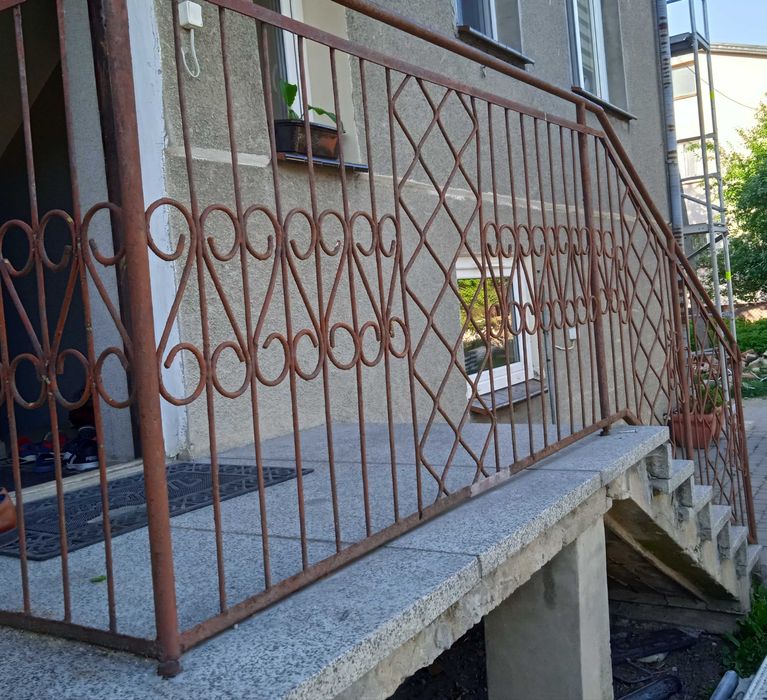 Balustrada(balkon+2x schody) z demontażu
