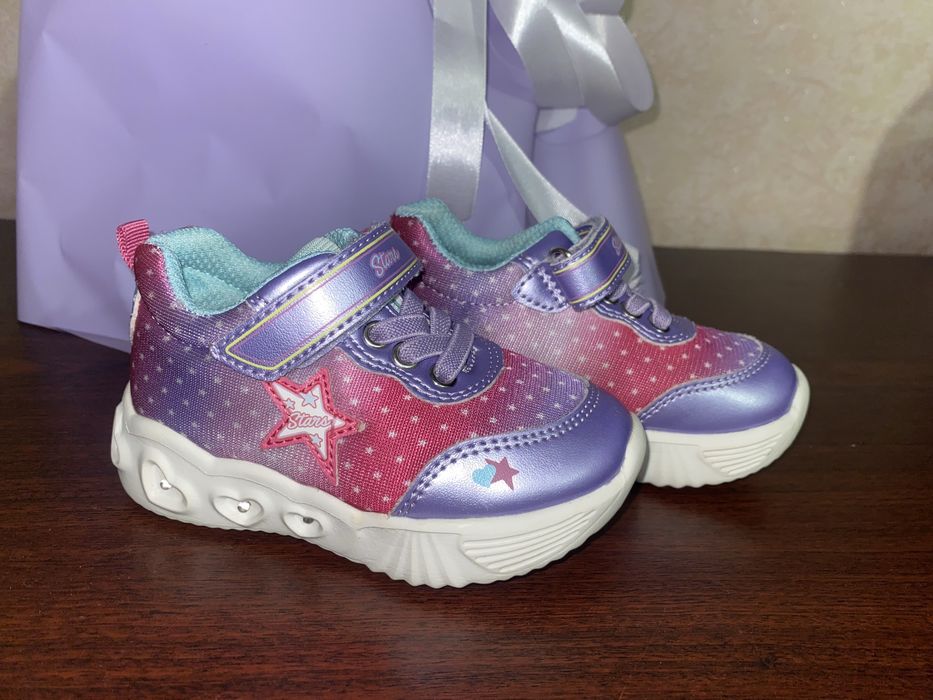 Дитячі кросівки 21 розмір