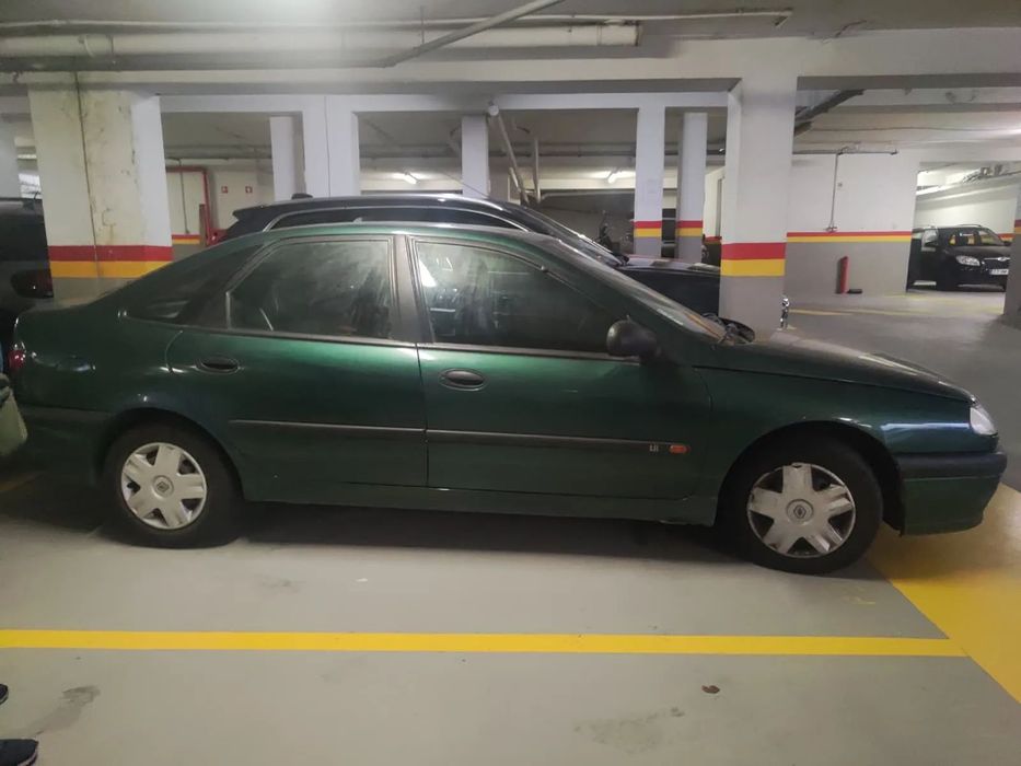 Renault Laguna 1.8 RT