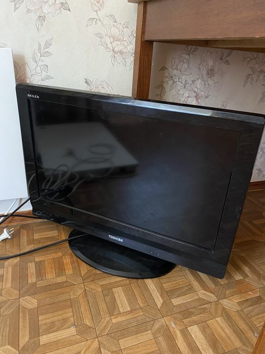 Продам телевизор
