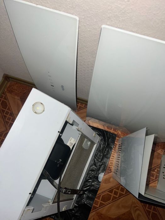 Кухонна витяжка ventro