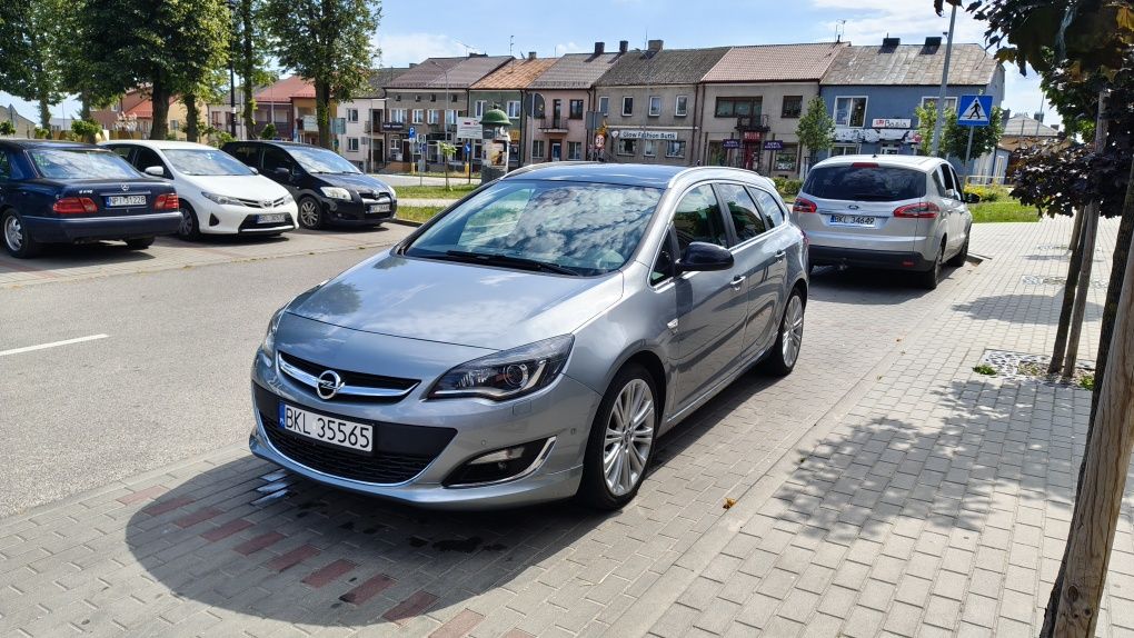 Opel Astra J Cosmo 2015r 1.4 Turbo OPC Line