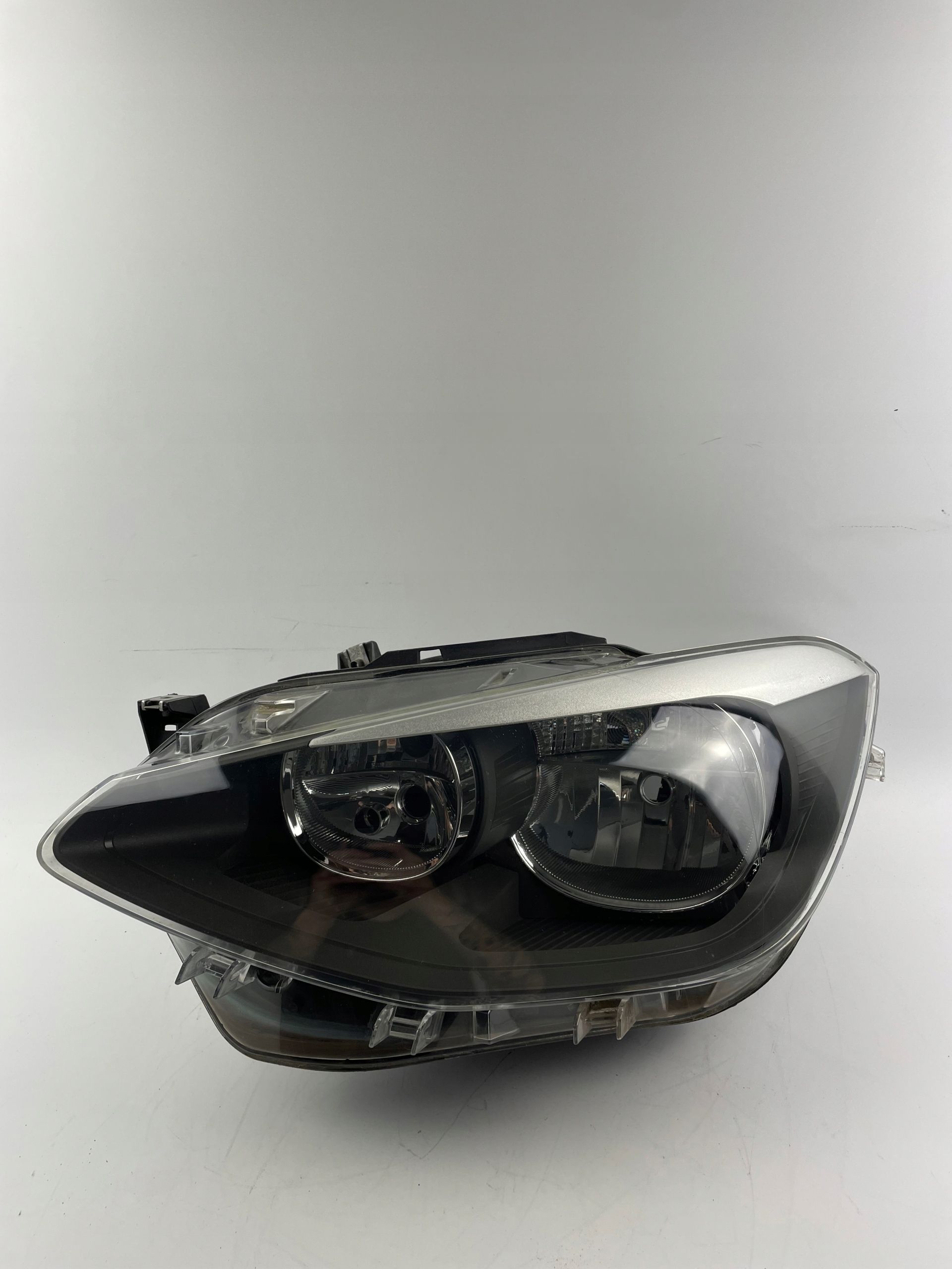 BMW 1 F20 F21 11-15 Lampa Przód Lewa Zwykła