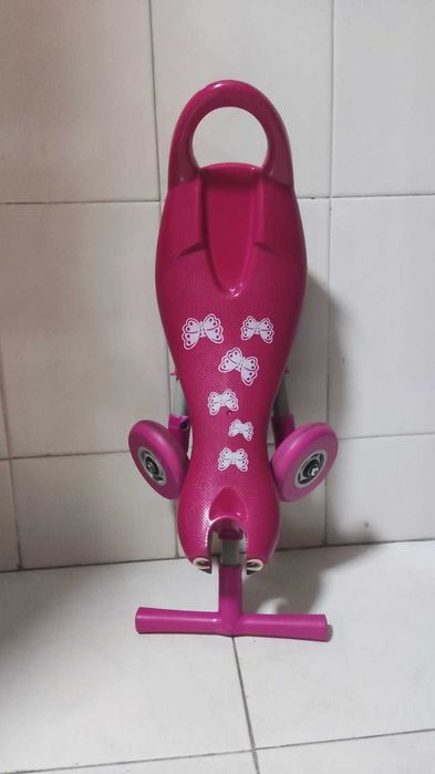 Triciclo Infantil Dobrável - Ideal para os Primeiros Passeios!