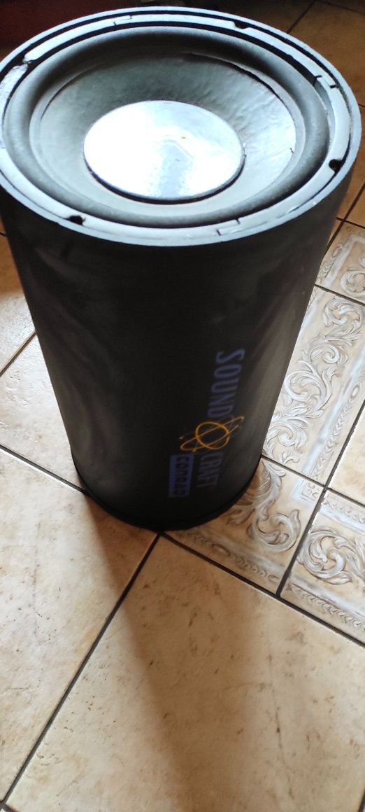 Subwoofer ,tuba ,głośnik  52x27cm