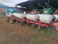 Сівалка для просапних культур Massey Ferguson 555 (12 рядна)