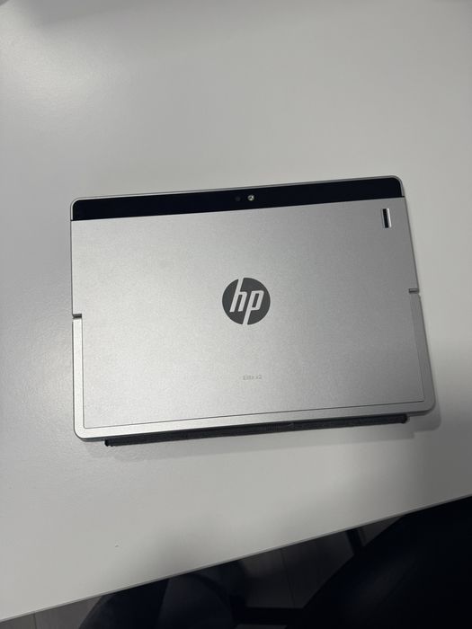 Elite x2 1011 G1-L8D67UT