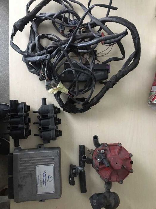 Комплект гбо  газовая установка landirenzo 4 поколение  6 цил на авто