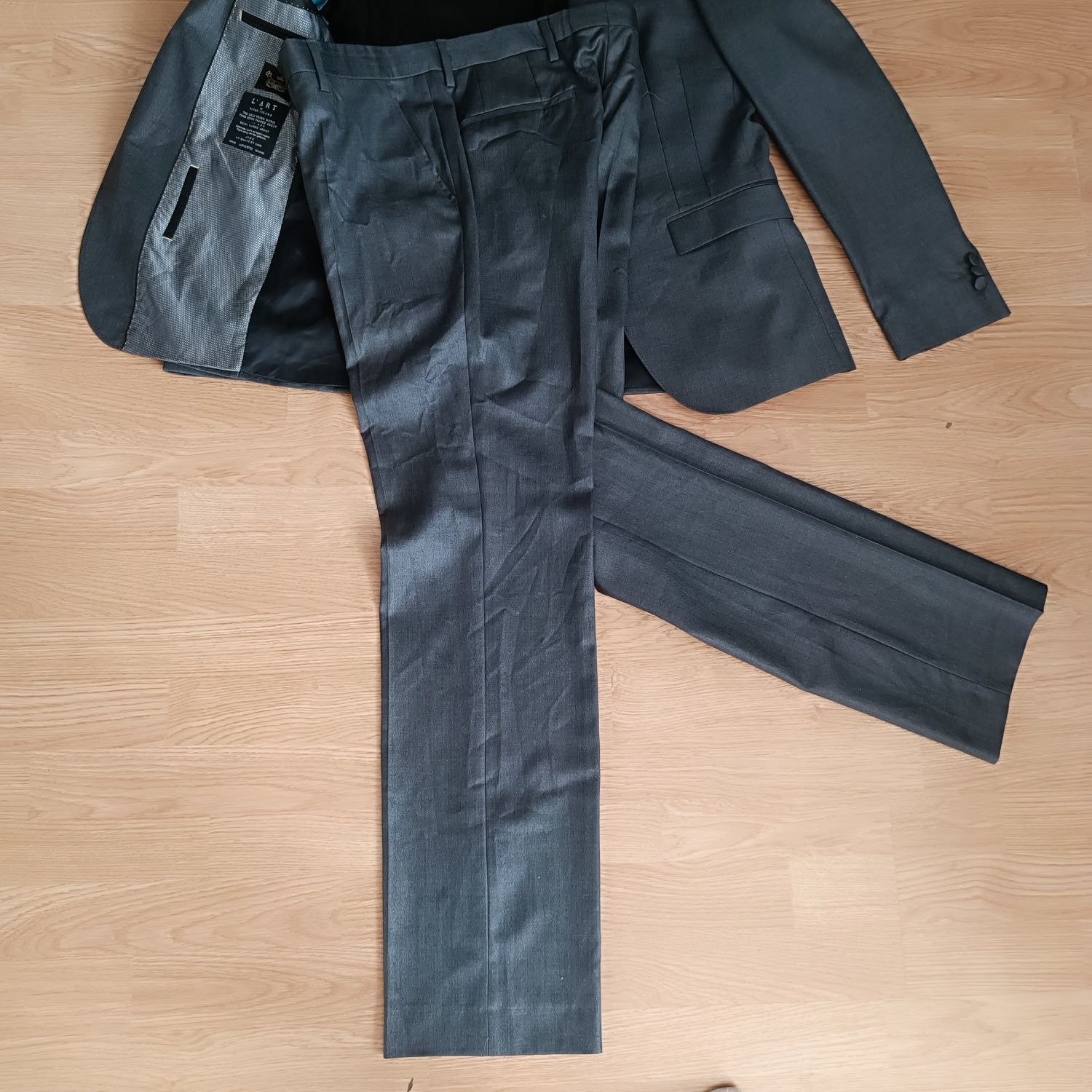 Garnitur river island 32/32
