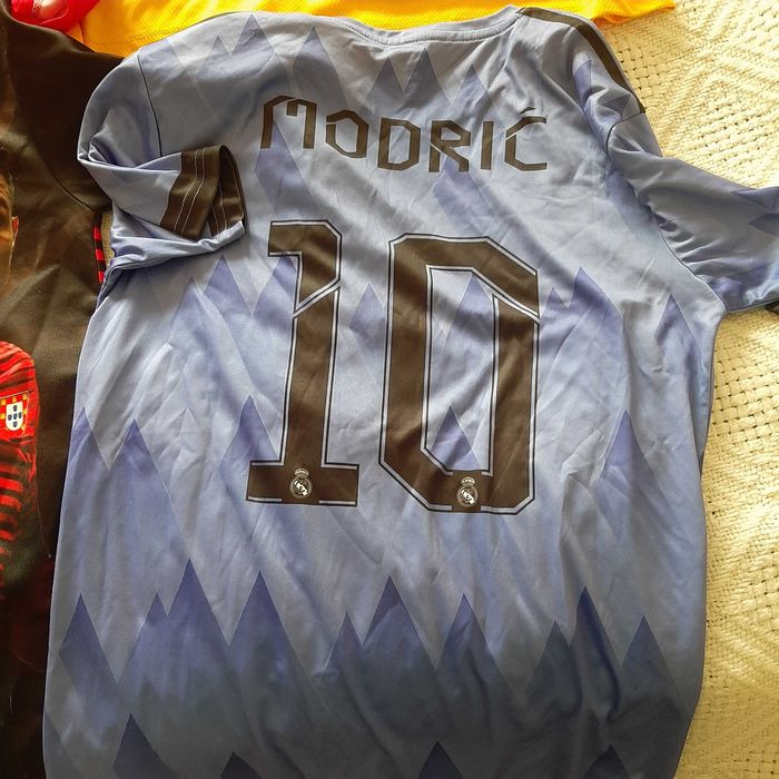 Zestaw koszulek sportowych/klubowych