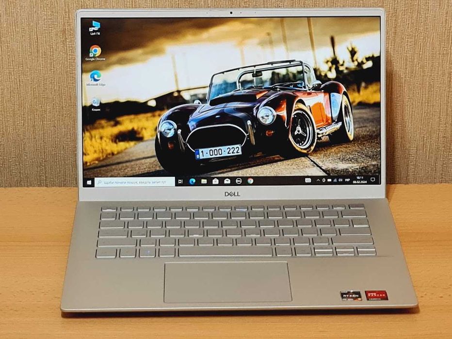 Сучасний Dell Inspiron 5402 Intel Core i7-1165G7 RAM 16Gb SSD 256Gb