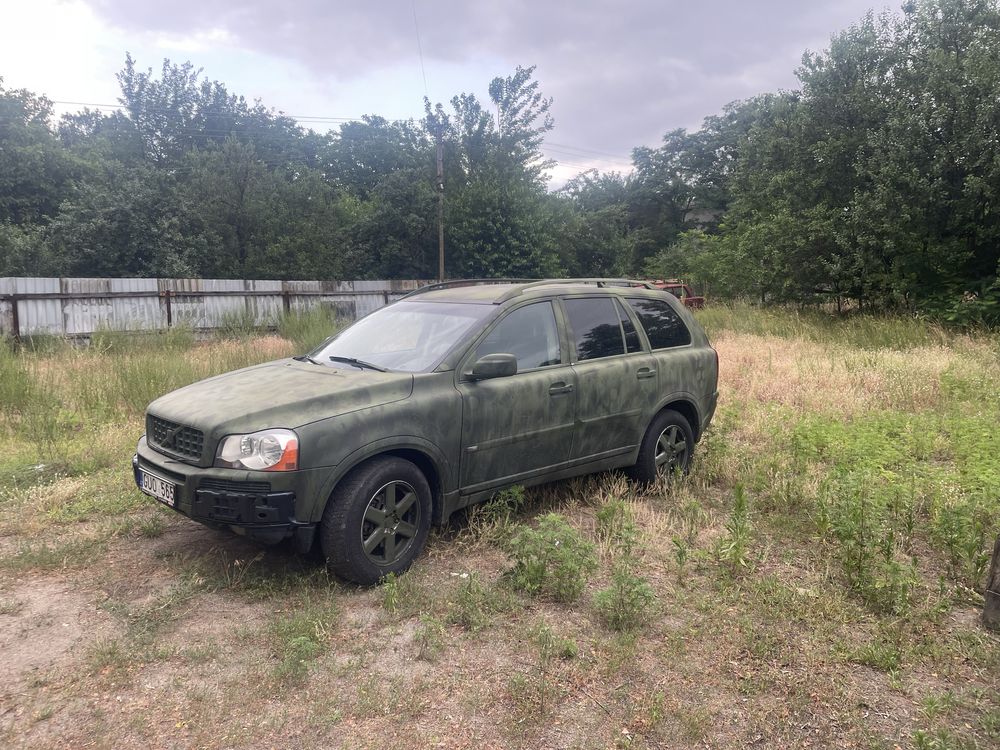 Продам Volvo XC90