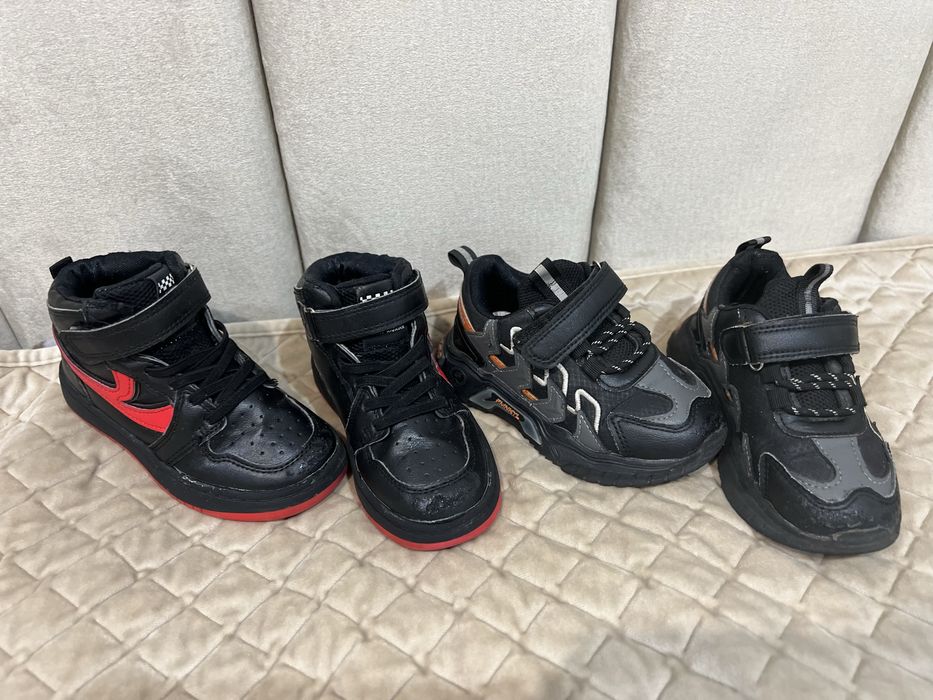 Гортай Кросовки демісезоннє взуття  nike adidas 23,26,27,28,31