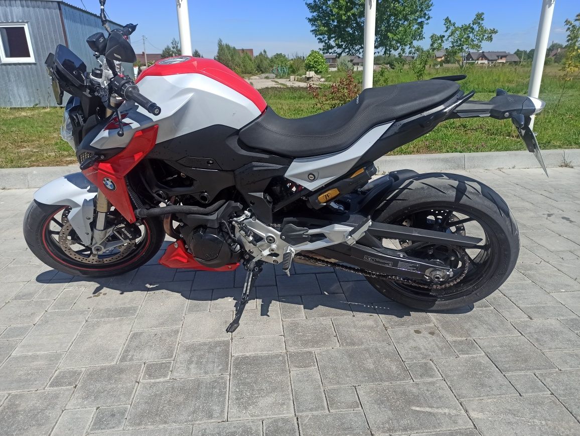 Мотоцикл BMW F900R