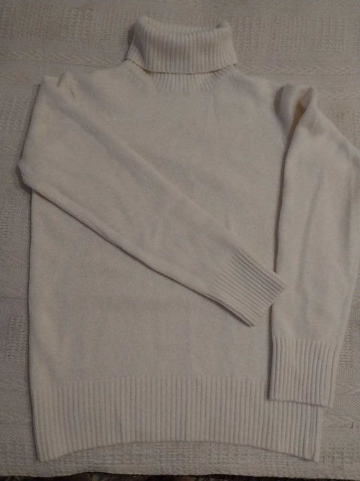 Продам новий жіночий светрик