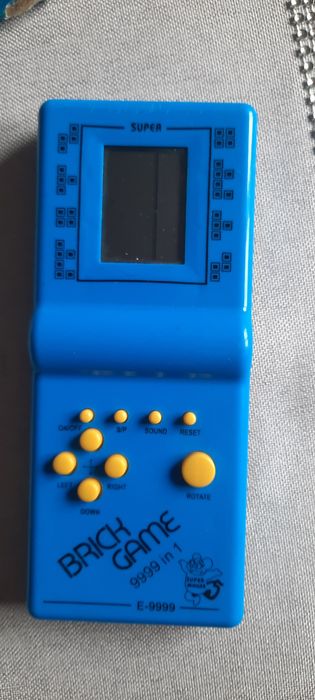 Gra elektroniczna Brick Game tetris