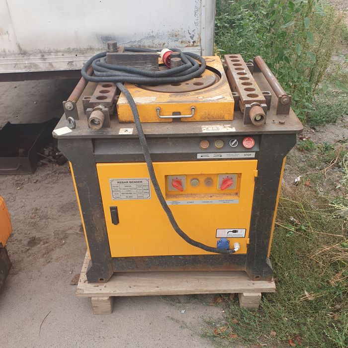 Станок для гнуття арматури