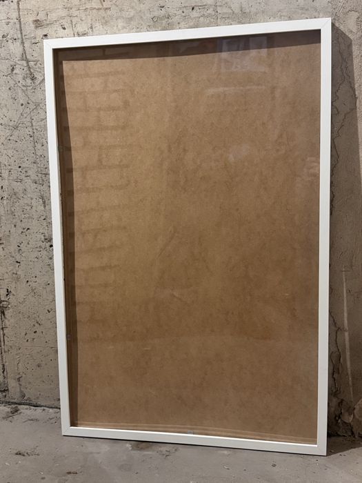 Biala rama do zdjec i plakatow