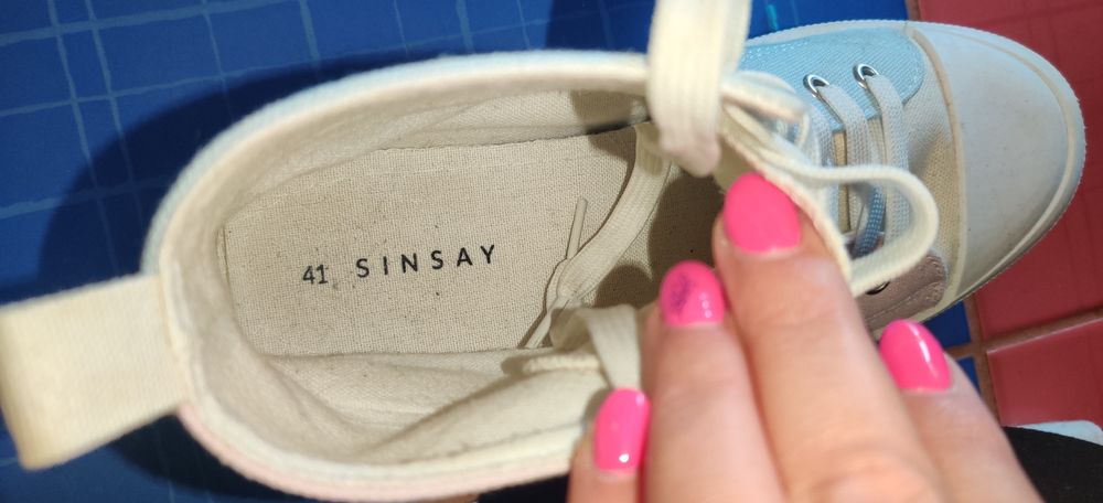 Trampki na koturnie 41