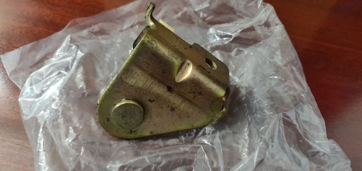 Suporte da alavanca do capot Mazda MX5 NC