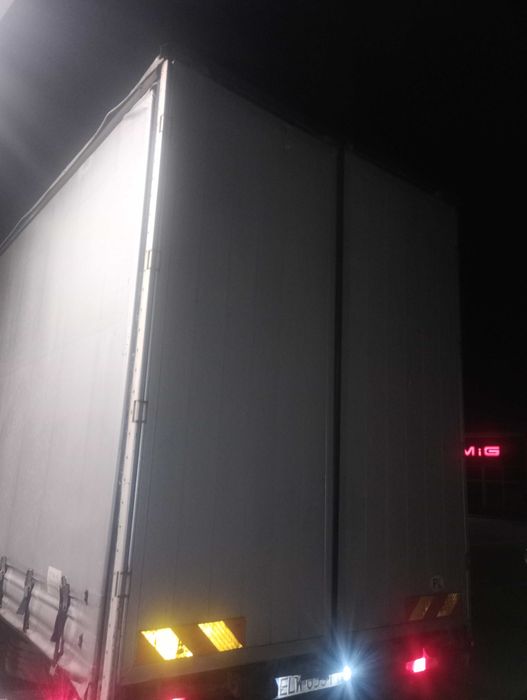 Zabudowa Skrzynia Ładunkowa Plandeka Firanka Kontener Drzwi Aluminiowe