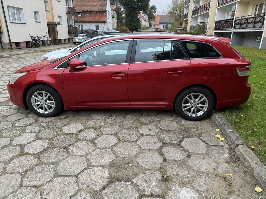 Toyota Avensis Toyota Avensis 1.8 Valvematic 147 KM