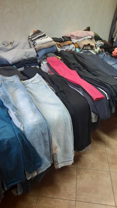 Odzież używana  po likwidacji sklepu