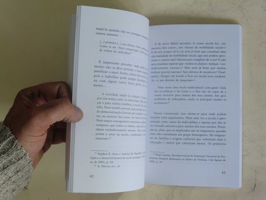 O "Eduquês" em Discurso Directo
de Nuno Crato