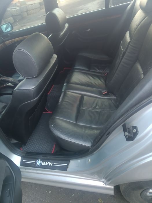 Реальному покупцю який розуміється буде розумний торг