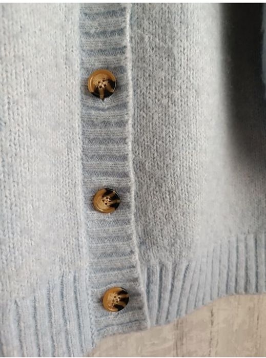 Кардиган з вовною